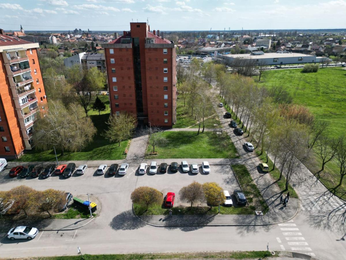 Ema Apartmani Vinkovci Zewnętrze zdjęcie