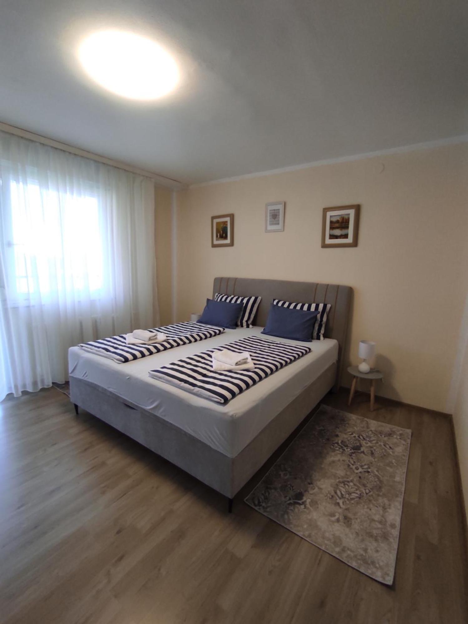 Ema Apartmani Vinkovci Zewnętrze zdjęcie